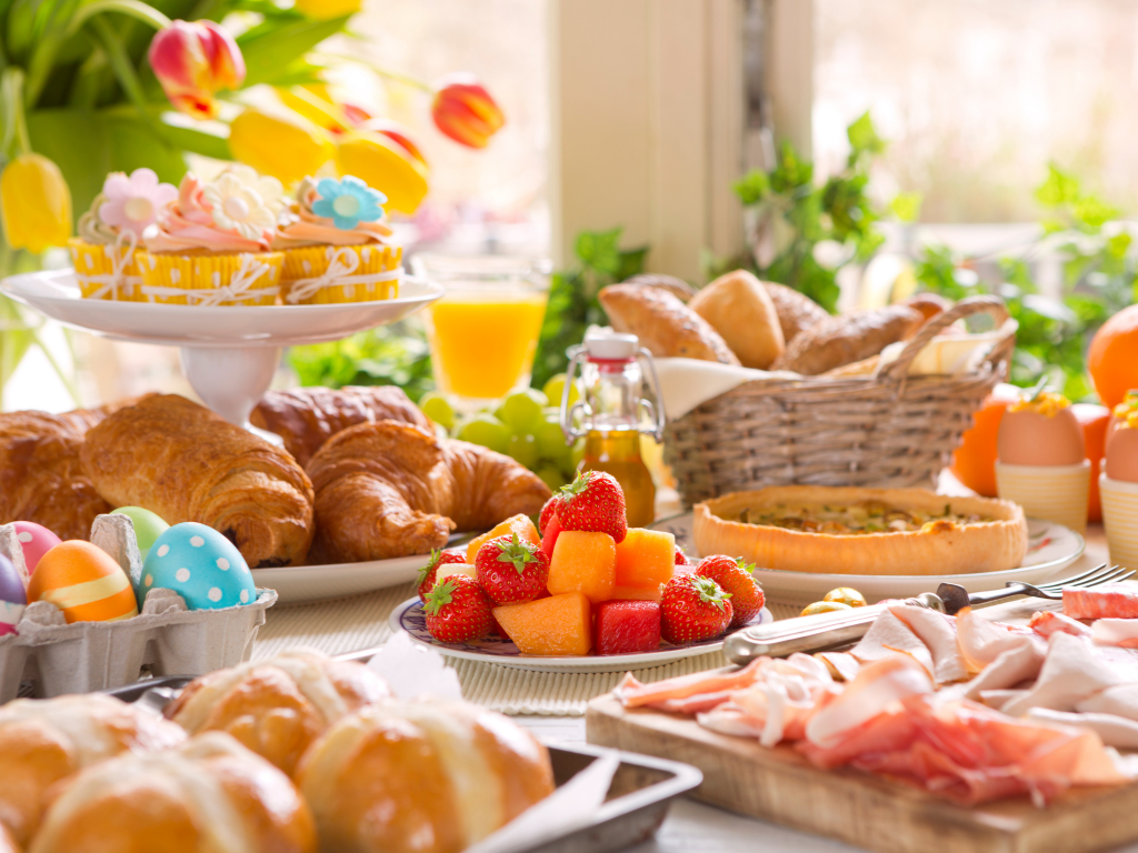 Ve�k� noc bez v��itiek: 10 fit dobr�t, ktor� v�s nevyhodia z re�imu